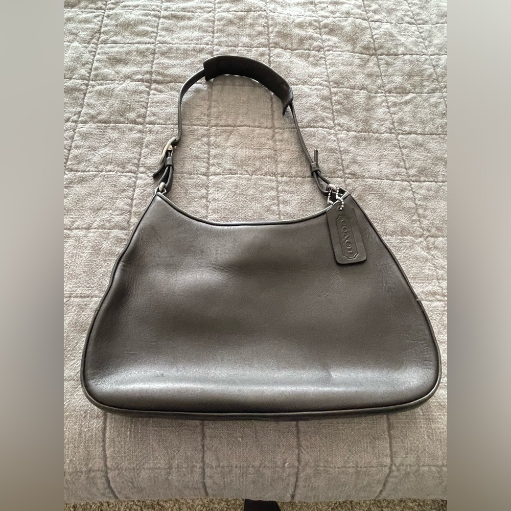 Vintage Coach H2K-8319 Small Leather Black Hobo Shoulder bag